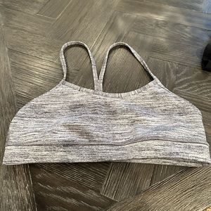 Lululemon size 8 sports bra